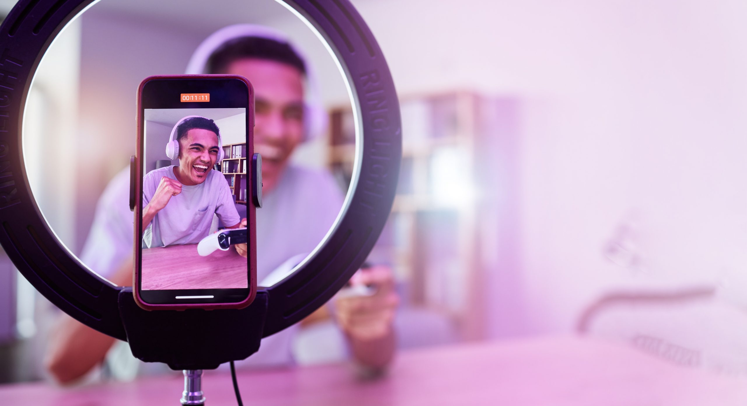 Micro-Influencers, Macro Results: Why More Brands Are Shifting Their Focus